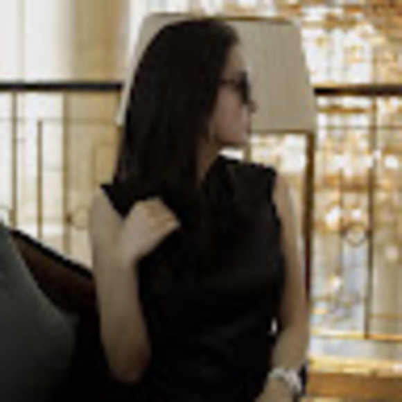 Meet your Posher, Wendy - Picture 1 of 1